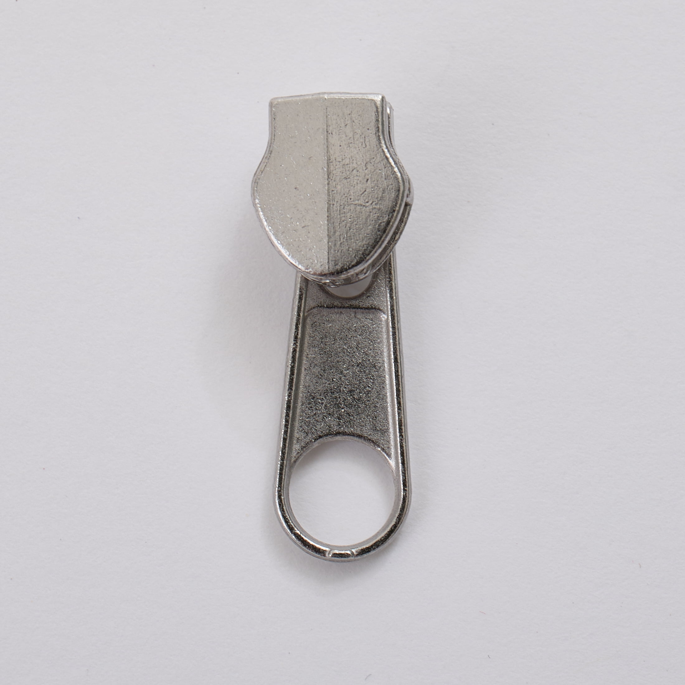 (2 pack) Hello Hobby Met Zipper Pull