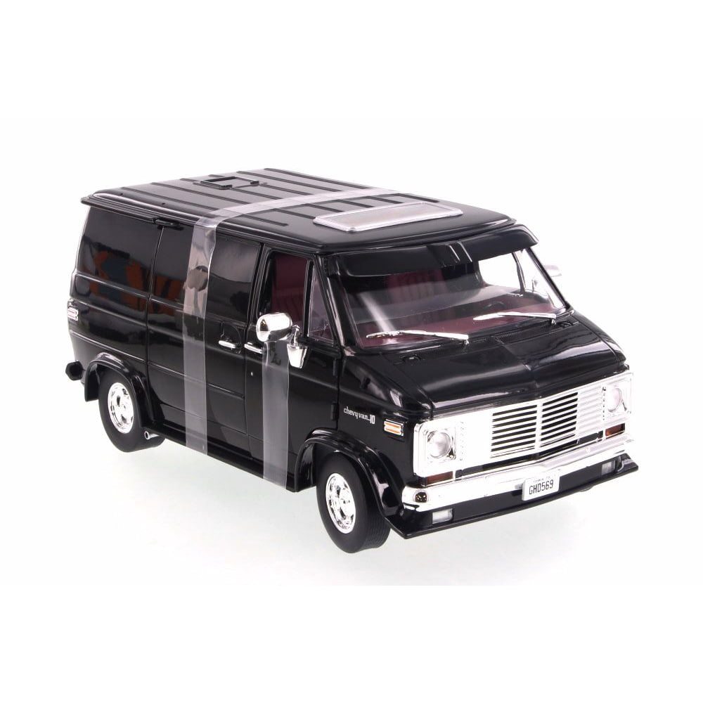1976 Chevy G Series Van, Black Highway 61 HWY18002 1/18 Scale