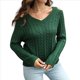 thumbnail image 2 of Suéter Informal de Punto Grueso con Cuello en V y Larga para Mujer con Hombros Descubiertos Verde L, 2 of 10