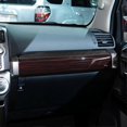 thumbnail image 2 of Autocollant de Décoration de Console Centrale pour 4runner 2010-20 Fibre de Carbone Décorative, 2 of 5