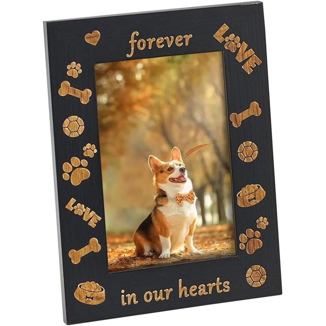 Marco de fotos conmemorativo para perros de 5,9 x 7,87 pulgadas. Por siempre en nuestros corazones. Marco de regalo conmemorativo para perros. Marco de fotos de madera rectangular con plástico. Marco