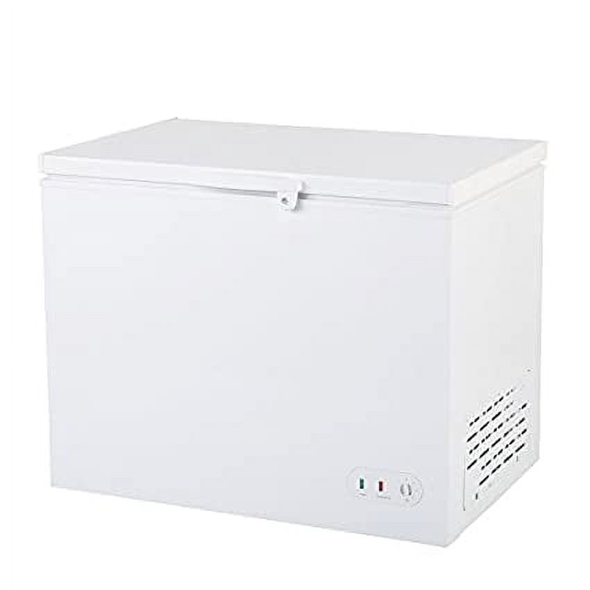 Maxx Cold Chest Freezer with Solid Top, 50"W, 12.7 cu. ft. Storage Capacity, Locking Lid, Garage Ready, in White (MXSH12.7SHC)