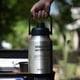 thumbnail image 2 of Cubo Hielo para Exteriores Botella Aislada Acero Inoxidable 2L Viajes Y Acampadas, 2 of 9