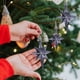 thumbnail image 1 of Adorno para árbol de Navidad de ocho puntas - Gris, 1 of 6