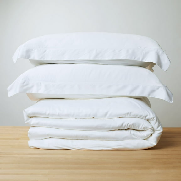 Ultra-Luxe Soft Bamboo Duvet Cover Set in White. Duvet Cover and 2 Shams (Queen or King)