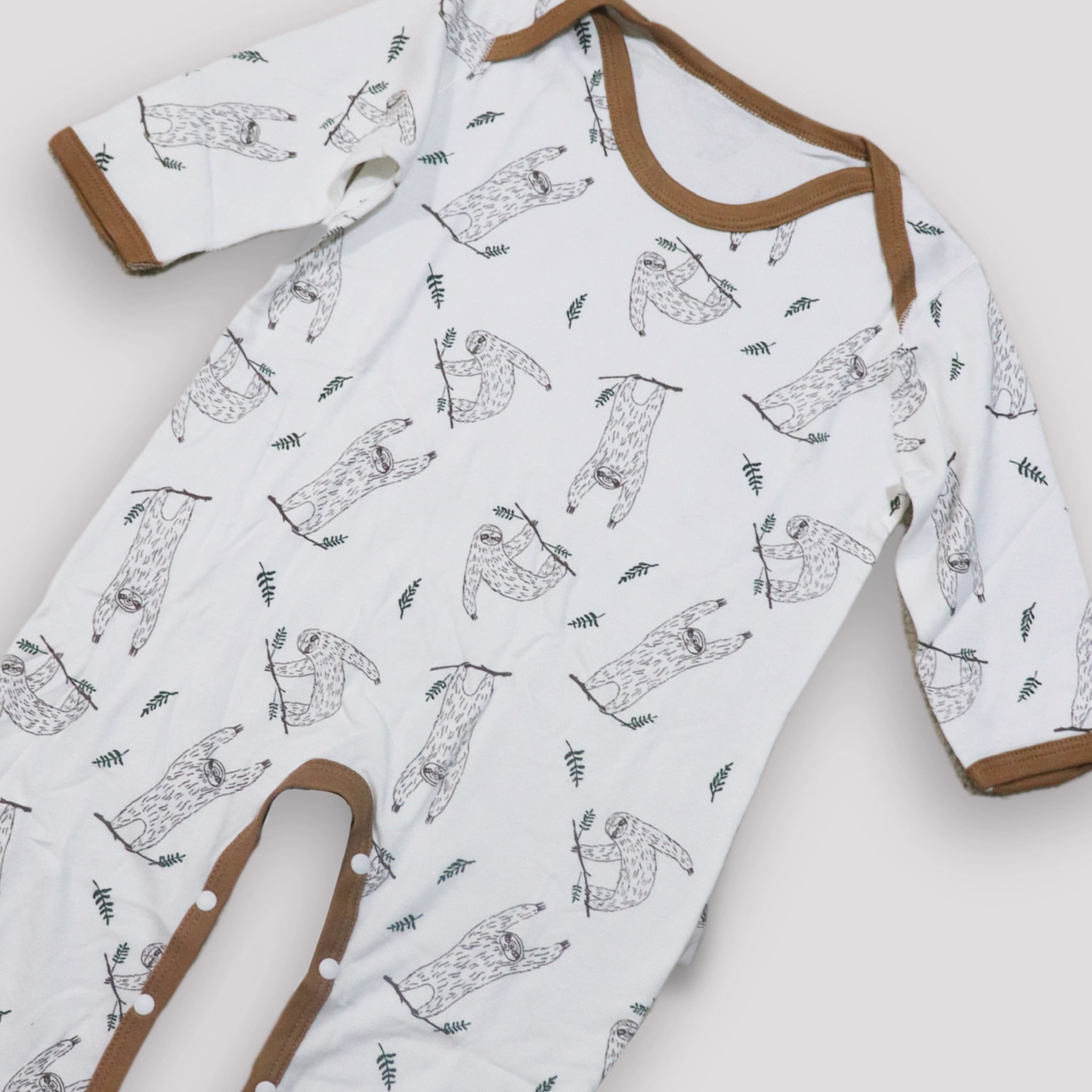 KaWaii Baby Unisex Bamboo & Organic Cotton Bodysuit, Envelope Neck Snap Bottom Stretchy & Comfy for babies 6-9 M - 3Pk