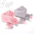 thumbnail image 3 of Bufandas Invierno Niños lindos Bufanda Niño Niñas Bufandas Imitación Cuello de piel de conejo Bufanda con pompón oso de fresa Electrónica, 3 of 5