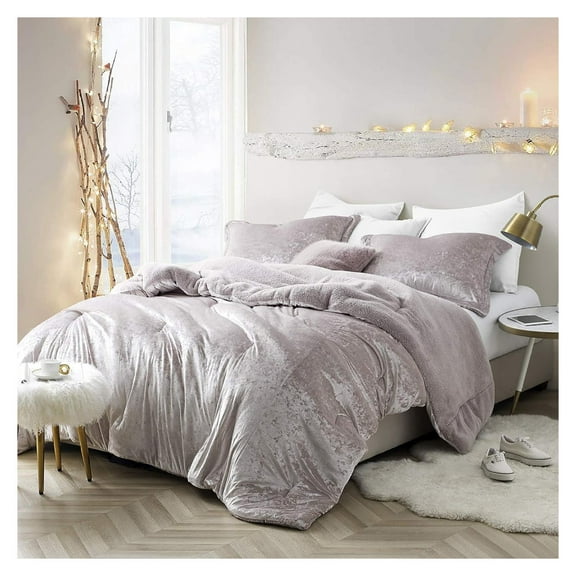Drevy Coma Inducer Oversized XL Comforter - Velvet Crush - Champagne