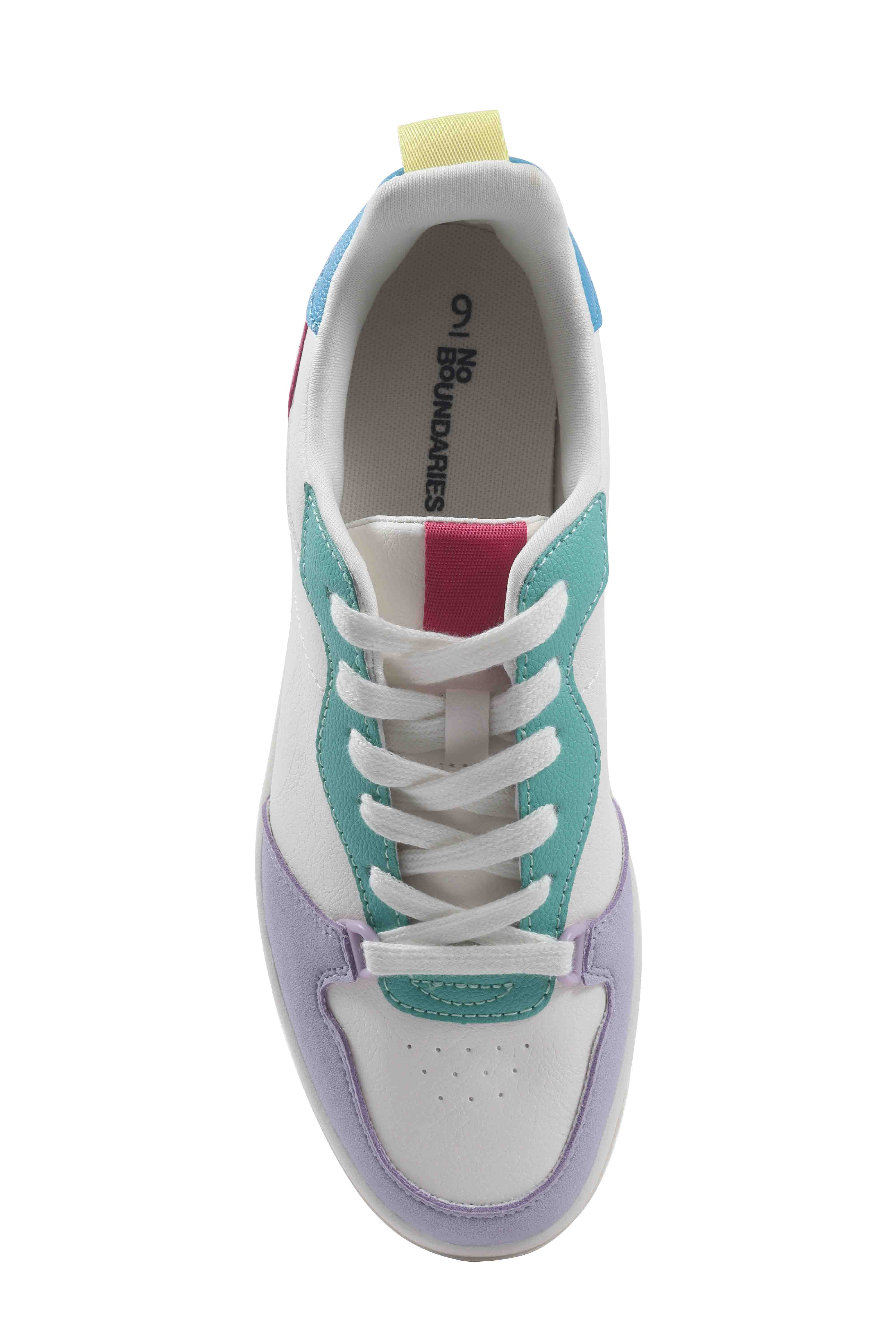 No Boundaries Women's Lace Up Court Sneakers