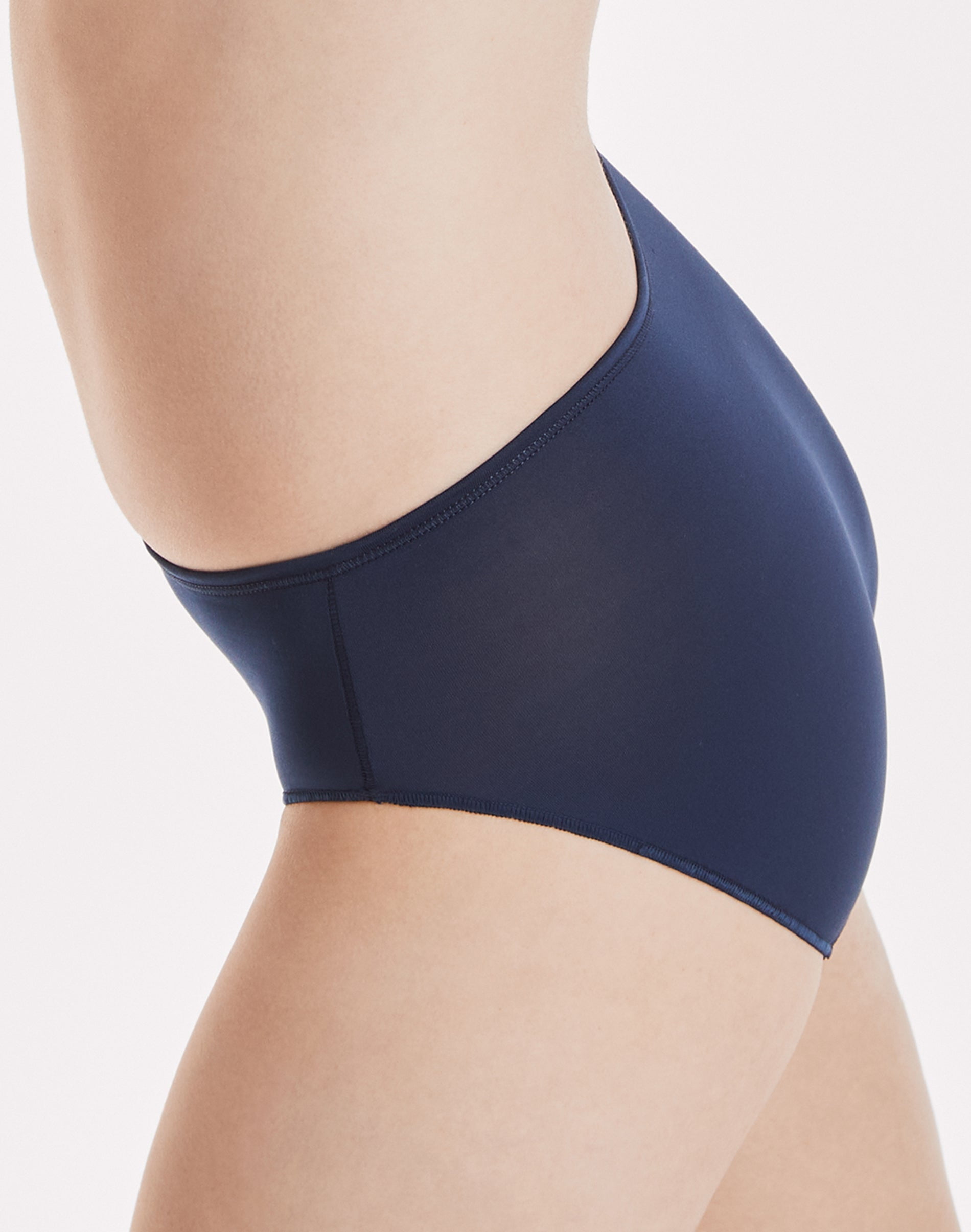 Hanes Women's Microfiber Hipster Underwear, Moisture-Wicking, 10
