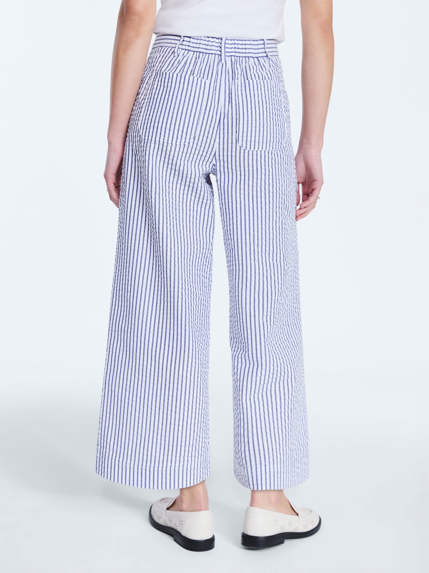 Free Assembly Women's High Rise Cropped Patch Pocket Seersucker Pants, 26" Inseam, Sizes XS-XXL