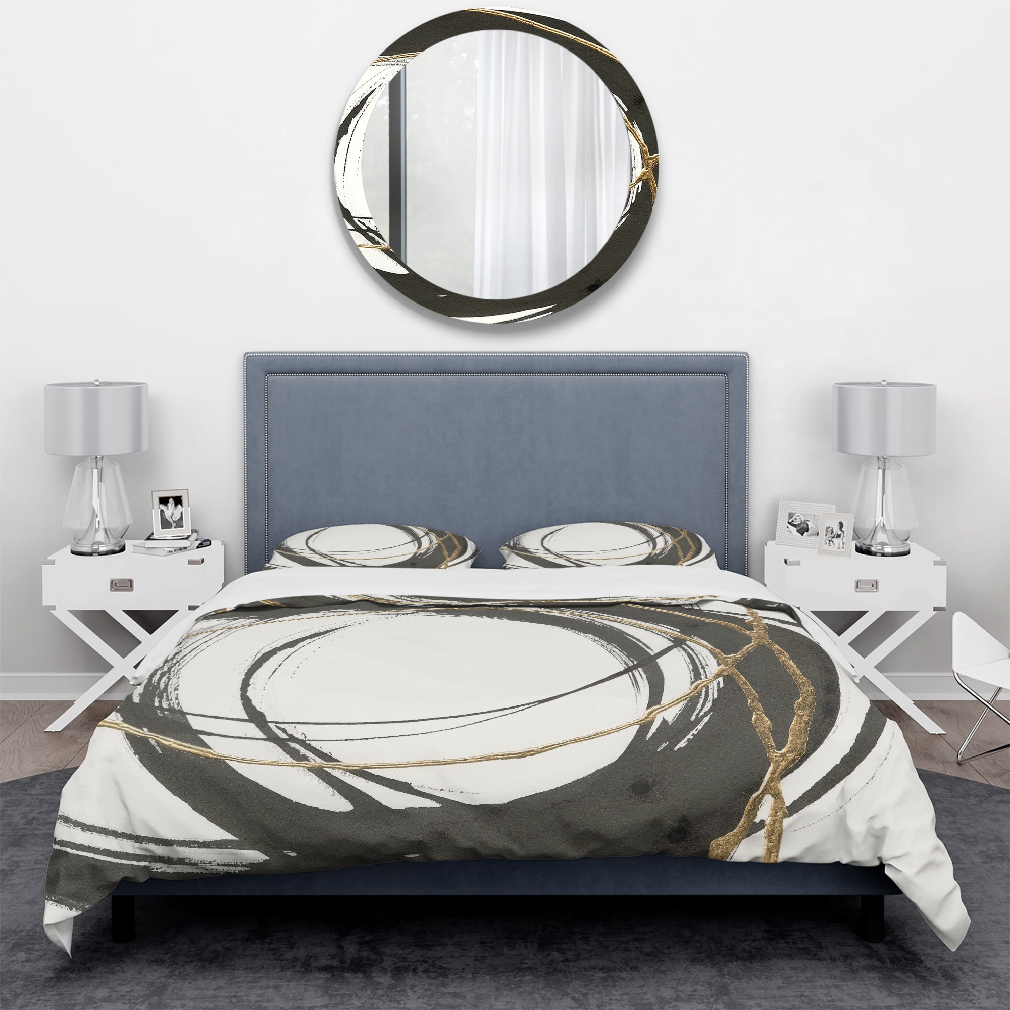 Designart 'Gold Glamour Circle III' Geometric Duvet Cover Set