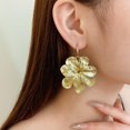thumbnail image 4 of Juego de Joyas KummerSaprk Collar y Aretes Flor Dorados, 4 of 6