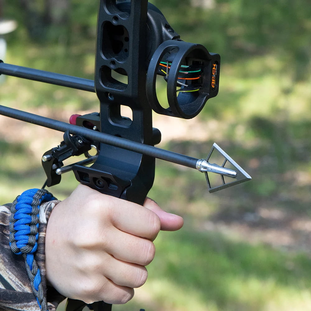 (Pack of 3) RAZORSeries #252 Fixed Blade Broadheads by Swhacker, 4-Blade 100 Grain 1.5" Cut