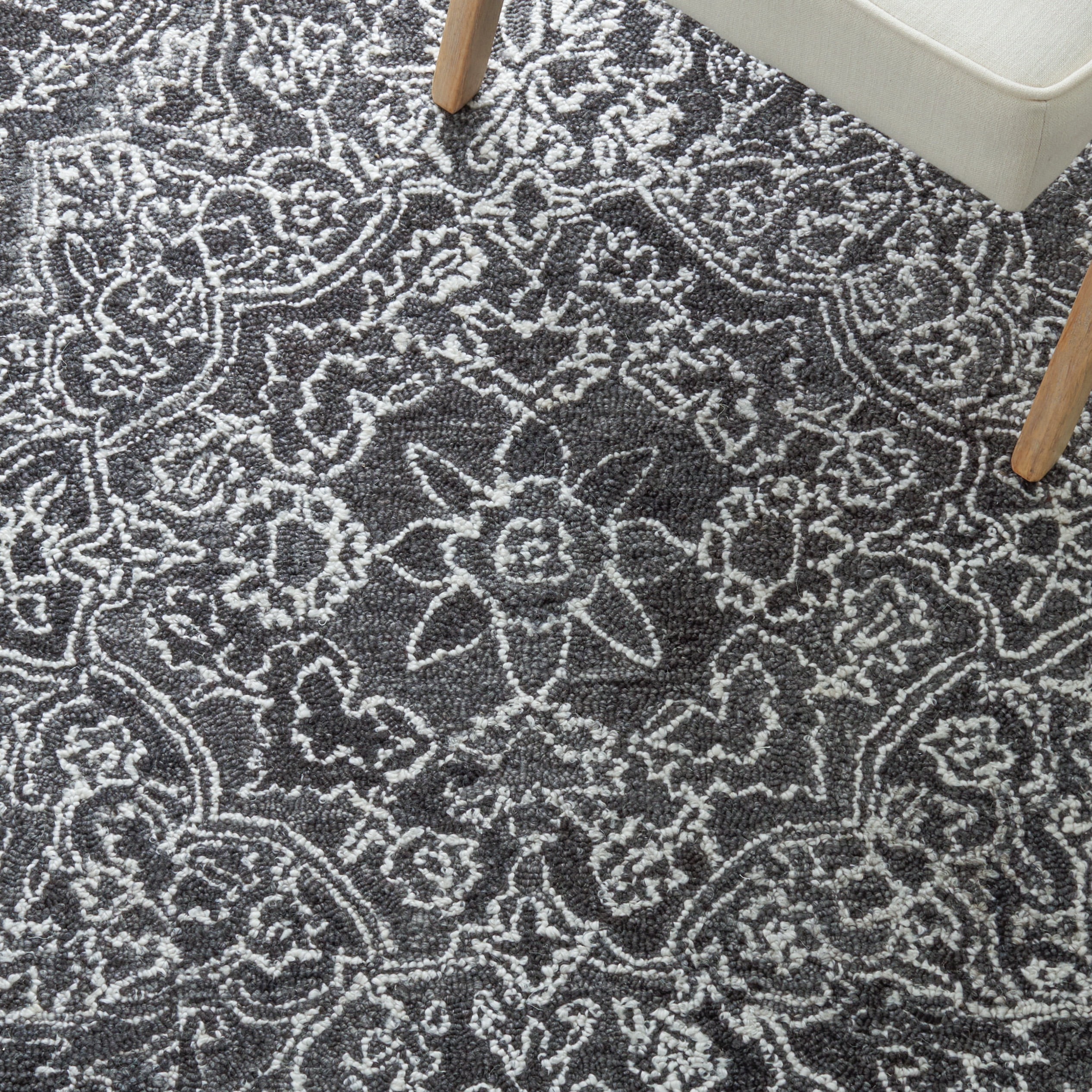 SAFAVIEH Marquee Jone Medallion Area Rug, Black/Ivory, 6' x 6' Square