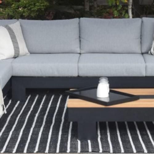 Graphite rug 8'x10' - Black and natural stripe