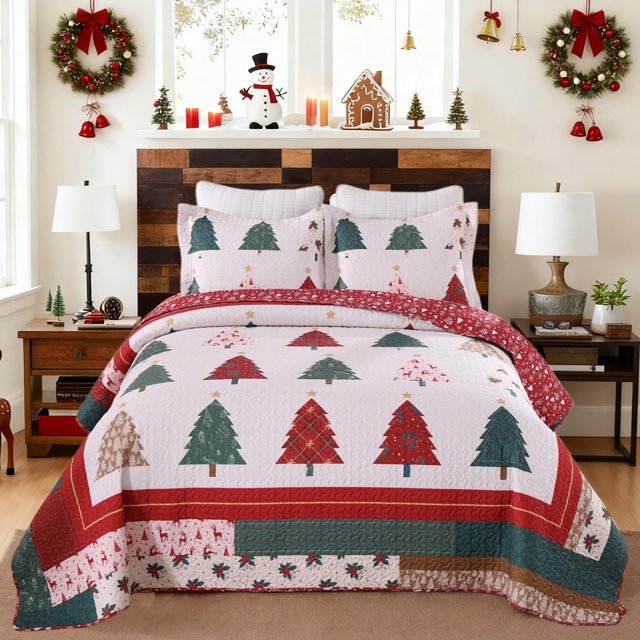 Juego de edredón navideño de 3 piezas, colcha de poliéster con diseño de pino y fundas de almohada, colección festiva de suave cepillado.