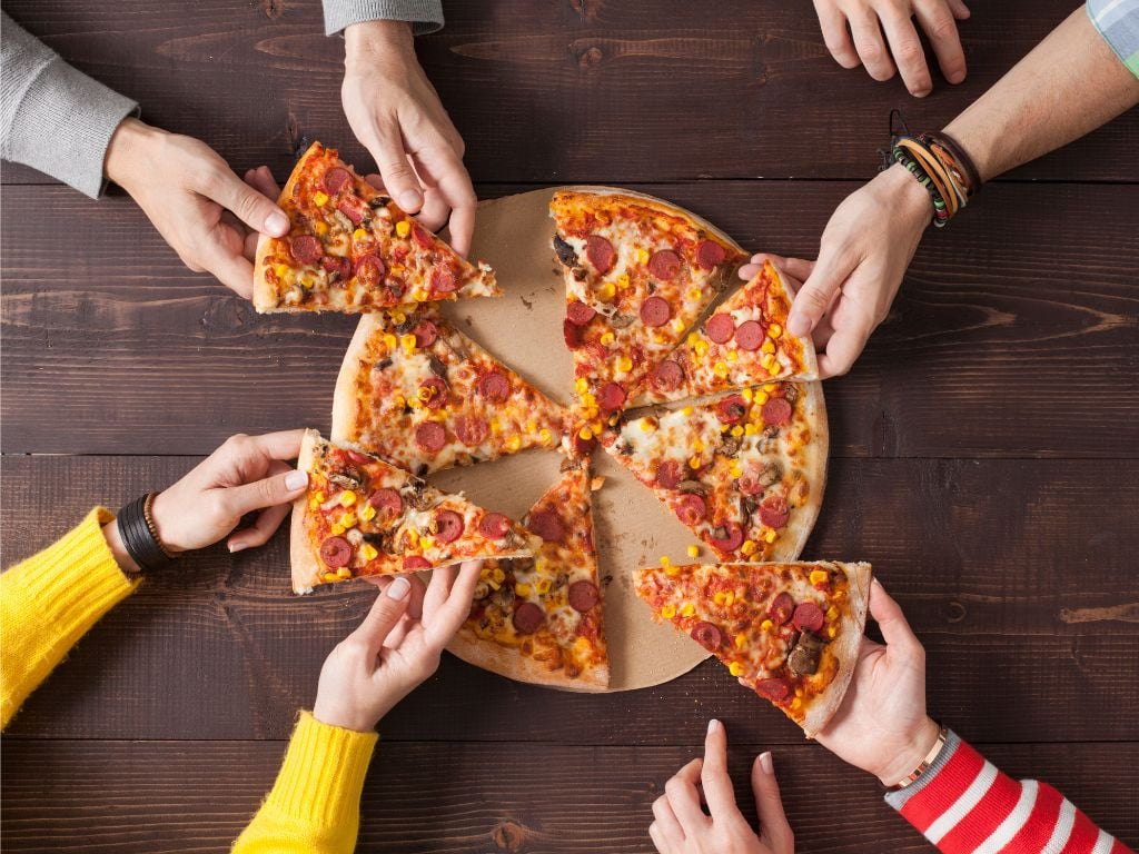 Melinda's Pizza Hot Sauce Condiment (12 ounces) - 3 Count + MerlinsMart Zine