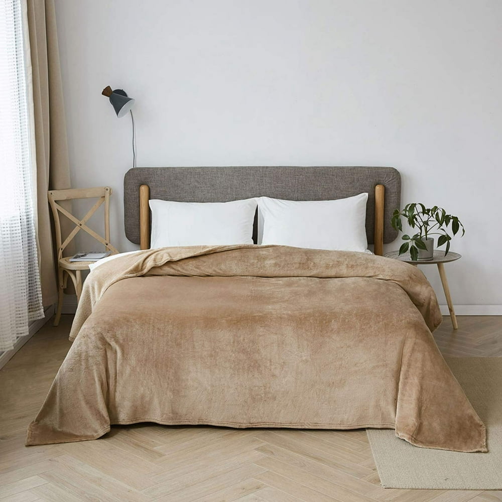 Fleece Blanket King Size Lightweight Super Soft Cozy Luxury Blanket for