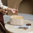 thumbnail image 2 of Bolsa de maquillaje Telena de gran capacidad de viaje de piel sintética para mujer, 2 of 8