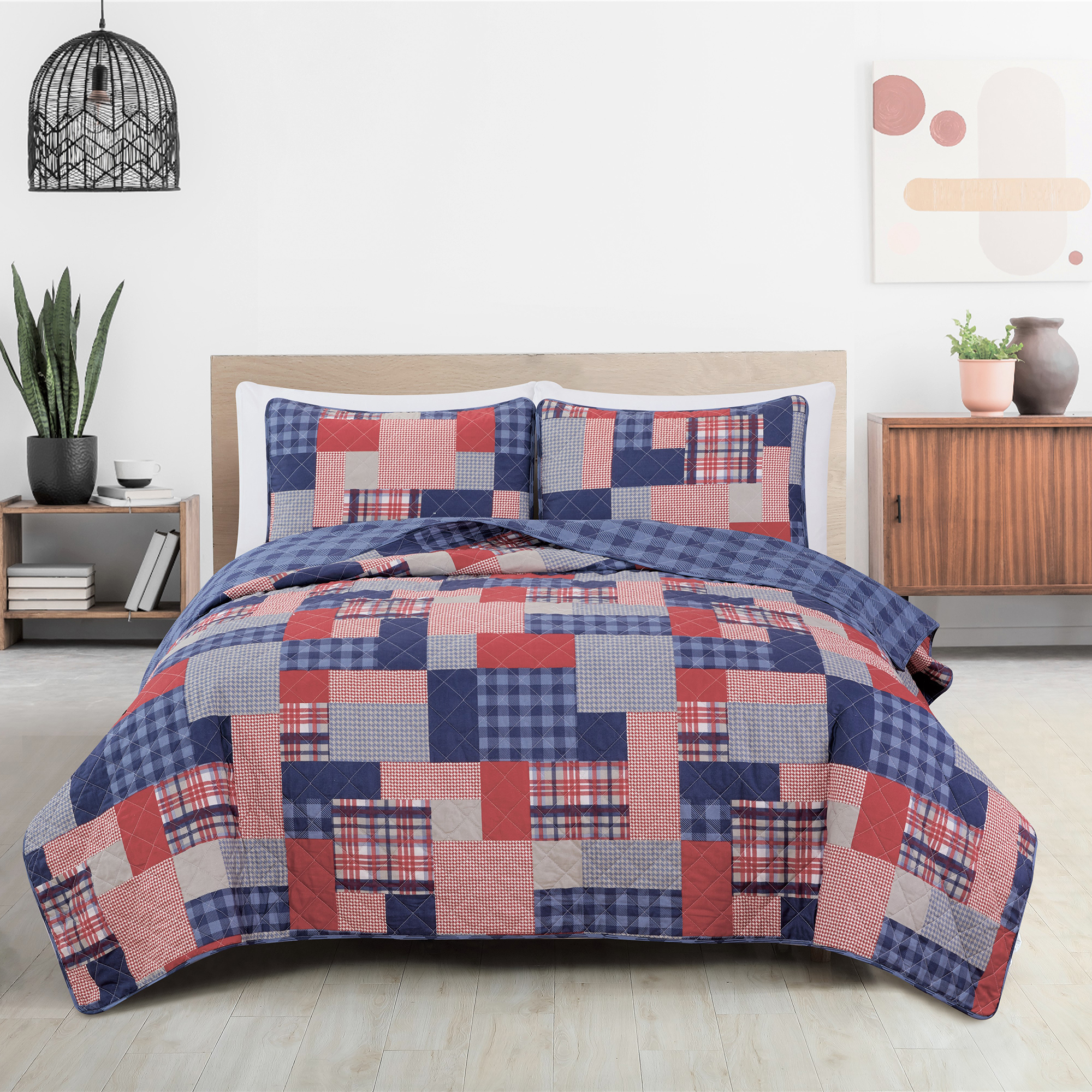 Great Bay Home Spencer Plaid Patchwork 3Piece Reversible Quilt Set