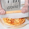 thumbnail image 4 of Coupe-pizza Style Rocker avec Outil de Coupe Polyvalent, Lame en Acier Inoxydable Robuste pour Poids Professionnel Idéal pour Couper Pizzas Légumes Fruits Herbes et Plus, 4 of 8