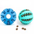 thumbnail image 4 of Pelota de juguete para golosinas para perros, goma natural para dentición, masticación, dispensación de alimentos, resistente a mordeduras, juguetes interactivos para perros, bola azul claro M, 4 of 10