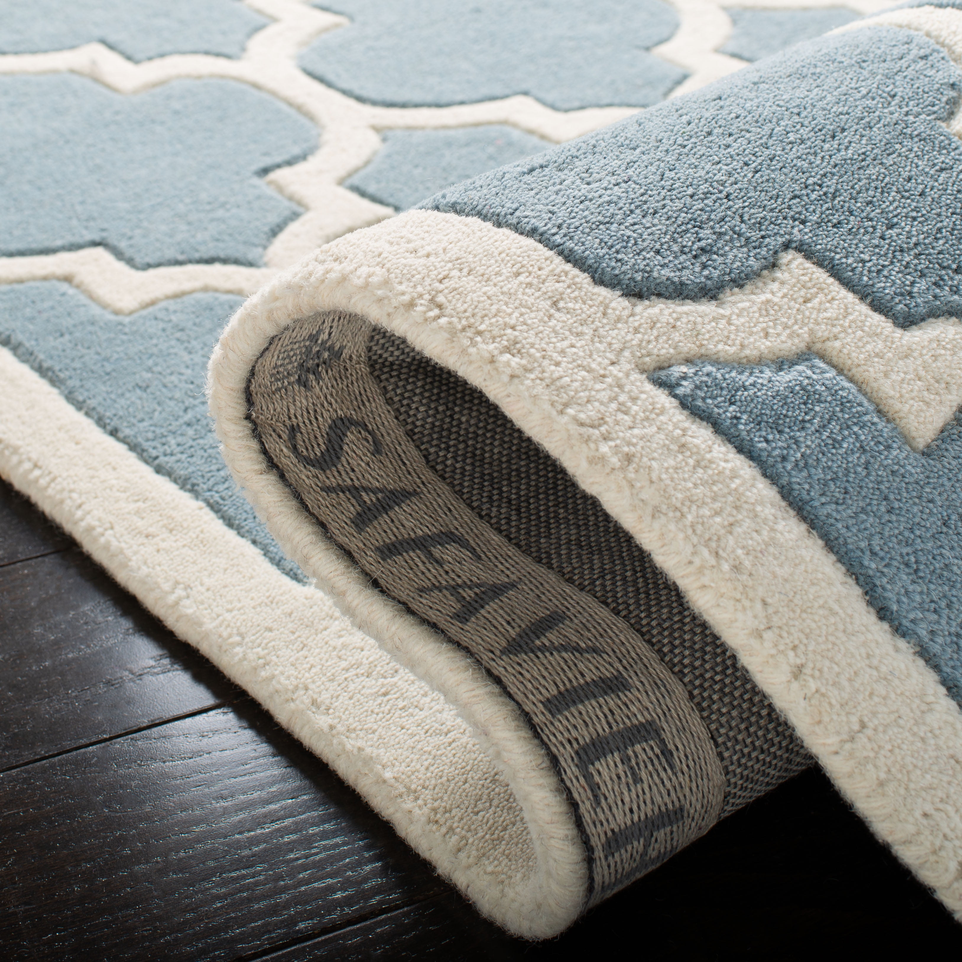 SAFAVIEH Chatham Freddy Geometric Wool Runner Rug, Blue/Ivory, 2'3" x 5'