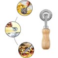 thumbnail image 3 of ZHAOCHENG Máquina para hacer ravioles con sello de aluminio, cortador de ravioles con sello de rueda giratoria, máquina para hacer bolas de masa de galletas y pasta, 3 of 5