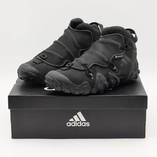 IE9023 Adi - das Radlander EQT GORE-TEX Core Black (Men's)