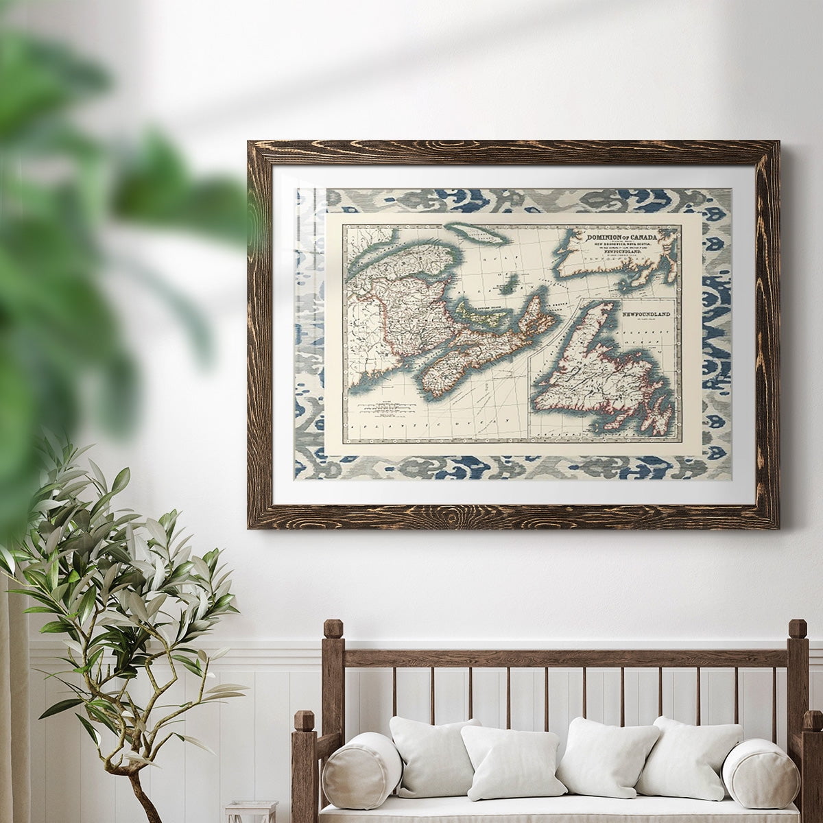Bordered Map of Canada-Premium Framed Print - Ready to Hang
