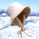 thumbnail image 5 of Gorro de pescador de felpa suave e informal con protector de orejas para otoño e invierno. Blanco, 5 of 8