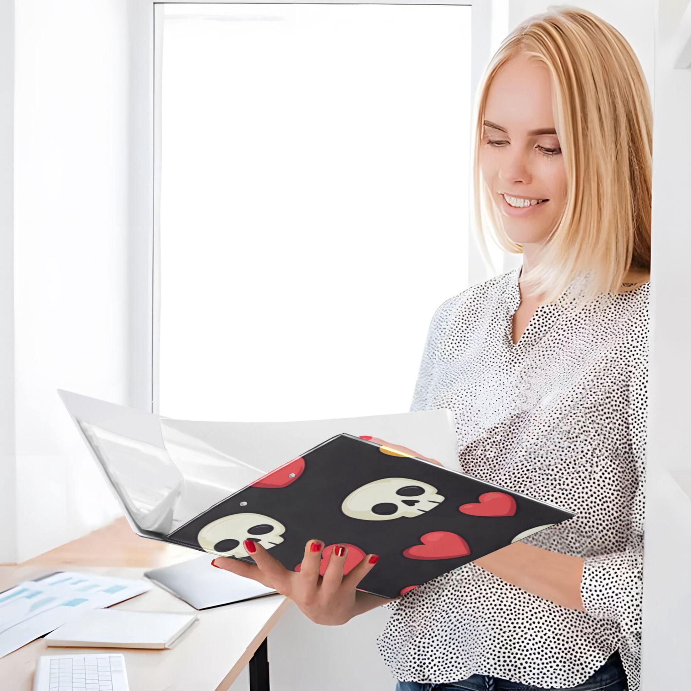 Skulls Hearts 3 Ring Binders 1.5 inch Hardcover File Folders with Interior Pockets A4 Size Organizer for School Office Hospital