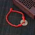 thumbnail image 2 of Bracelets en Ficelle Rouge avec Pendentif en Pièces de Cuivre Chanceux du Feng Shui Chinois, 2 of 5