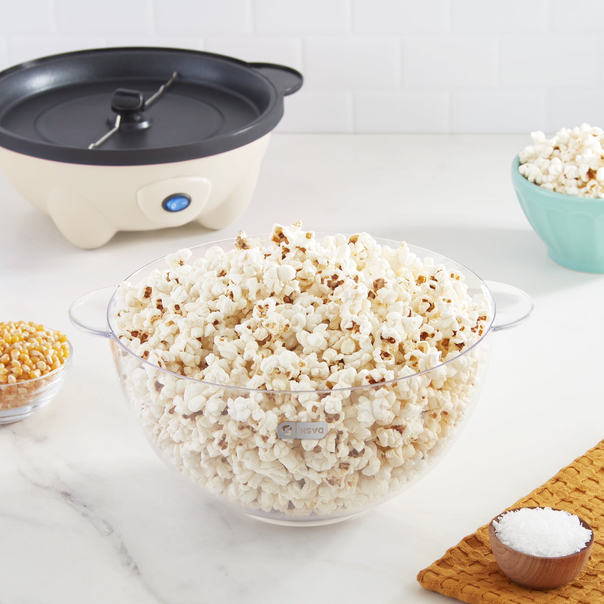 Dash 4.5qt Stirring Electric Popcorn Maker with Lid for Serving Bowl & Convenient Storage, 18 Cups, Cream