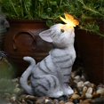 thumbnail image 1 of Escultura de gatito: estatua de gato con luz LED solar para jardín, adorno para césped, decoración de patio​La mejor decoración artística para interiores y exteriores de la casa o la, 1 of 8