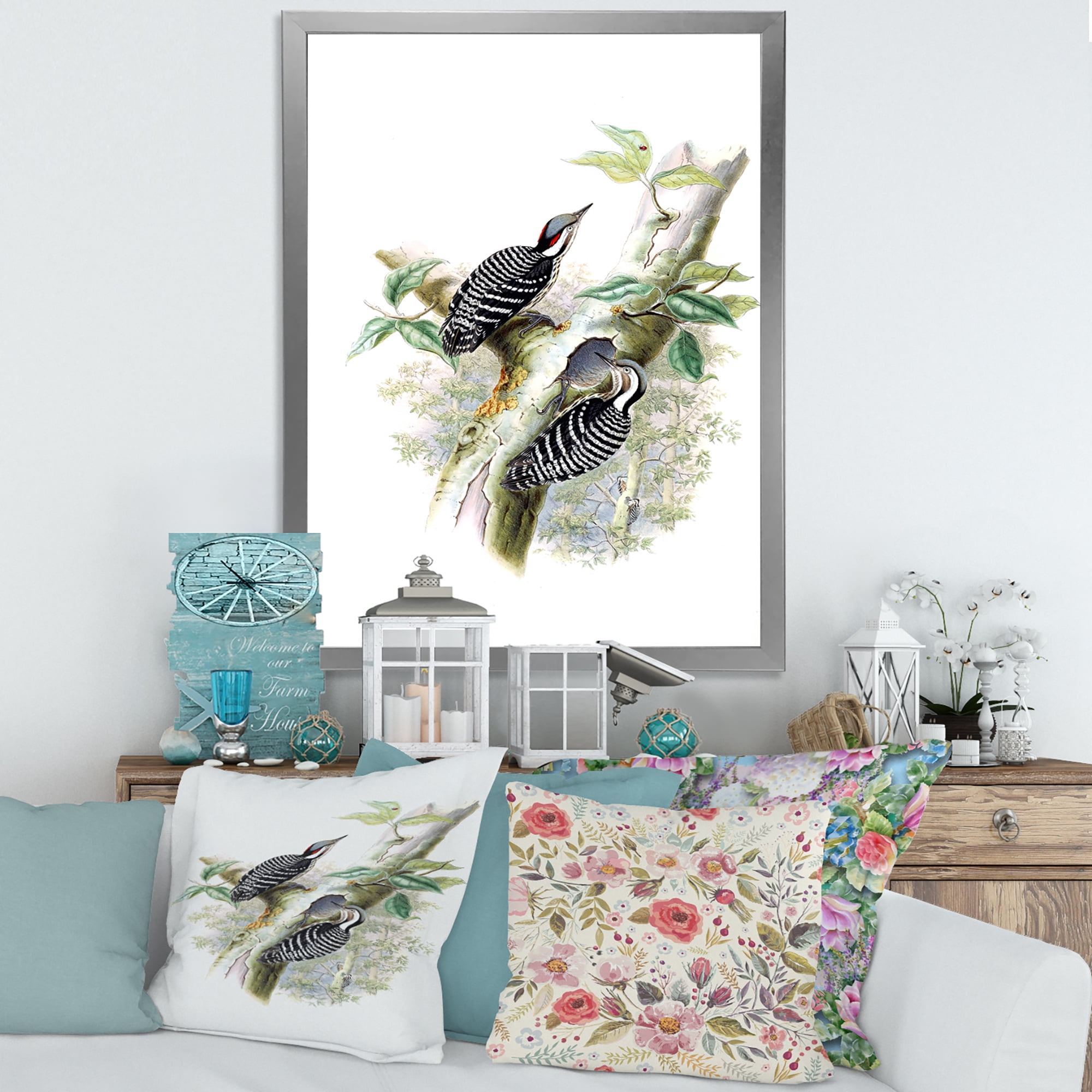 Designart 'Ancient Birds In The Wild V' Traditional Framed Art Print