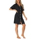thumbnail image 2 of CAMISETA DE NOCHE DE SATÉN PARA MUJERES INSPIRE CHIC, CON MANGAS CORTAS, BOTONES, Y VESTIDO DE NOCHE EN COLOR NEGRO, 2 of 6