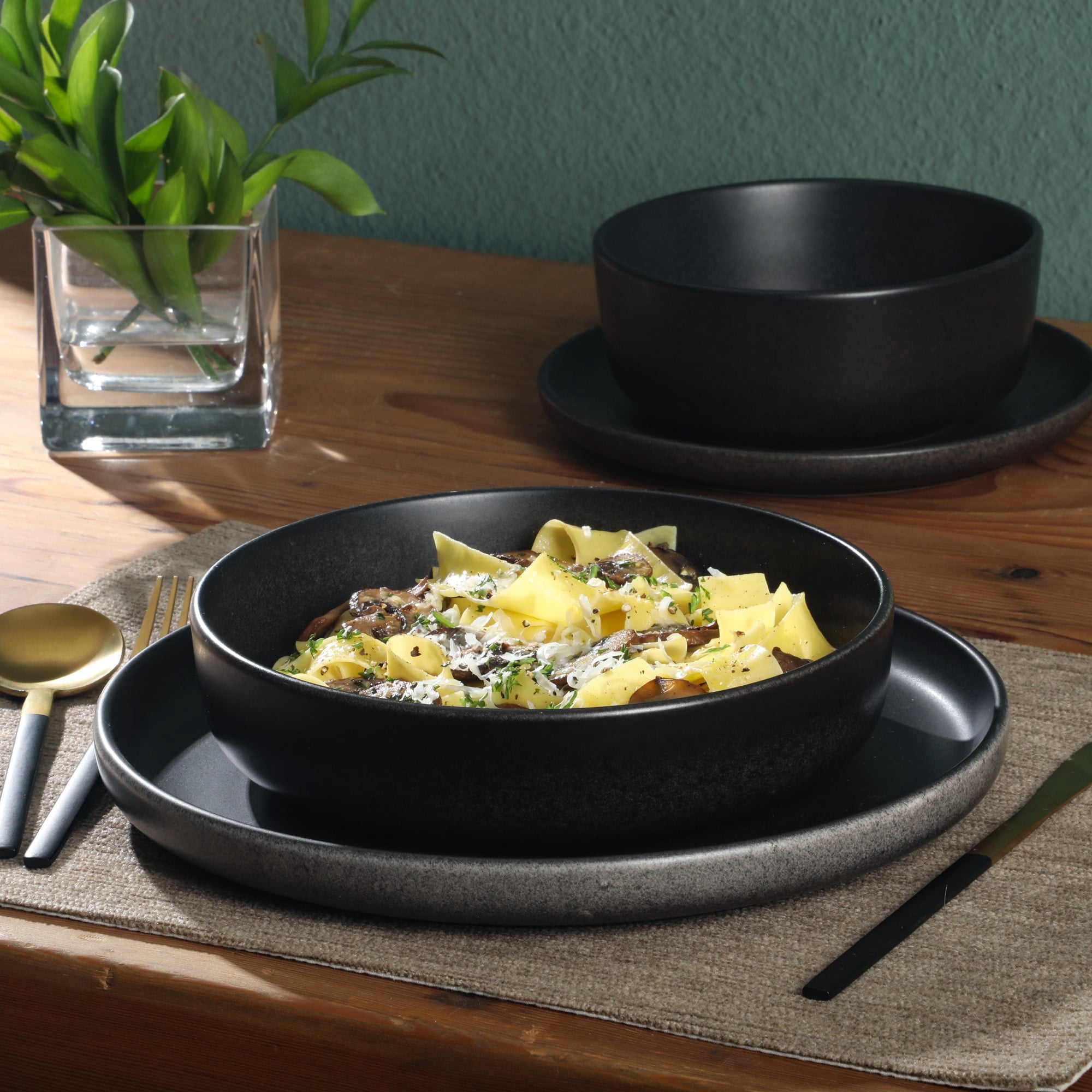 Gibson Soho Lounge Pasco 16 Piece (Service for 4) Plates and Bowls Double Bowl Reactive Glaze Dishes Stoneware Ceramic Dinnerware Set - Black
