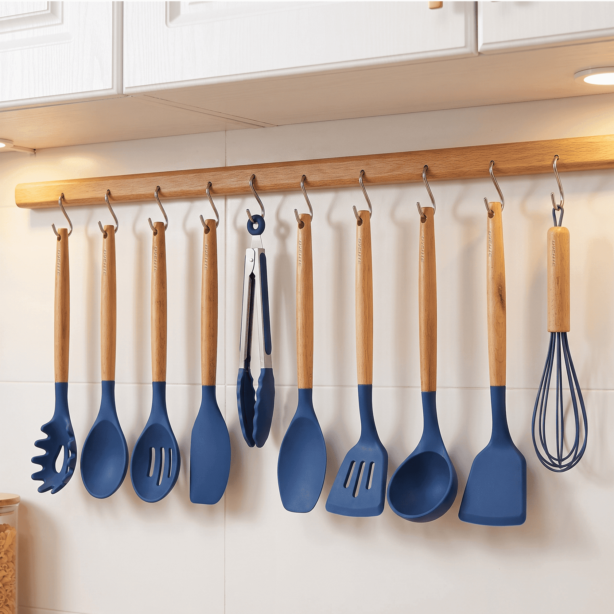 OVENTE Silicone Cooking Utensils Set, 17pcs, Heat Resistant, Blue SPS17BL | Kitchen Tools & Gadgets for Nonstick Cookware, BPA-Free Spatula Set with Wooden Handle, Cup Holder, Oven Gloves & Hot Pads