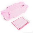thumbnail image 3 of Un gato rosa que se recupera de una cirugía lleva un chaleco quirúrgico para enfermedades cutáneas traumáticas abdominales, talla M, ropa elástica antilamido para mascotas., 3 of 4