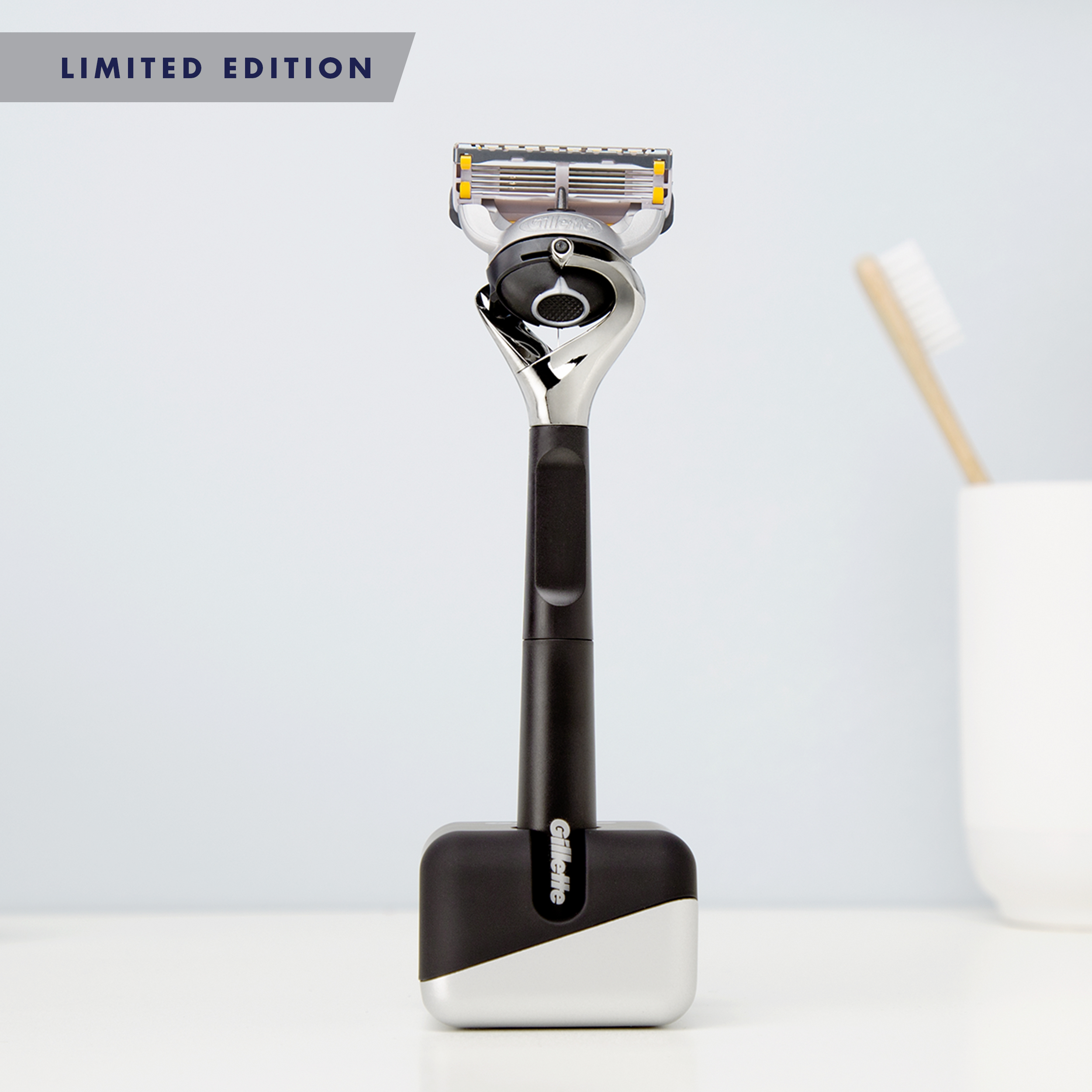 Gillette Limited Edition Fusion5 ProShield Razor Gift Pack - image 3 of 6