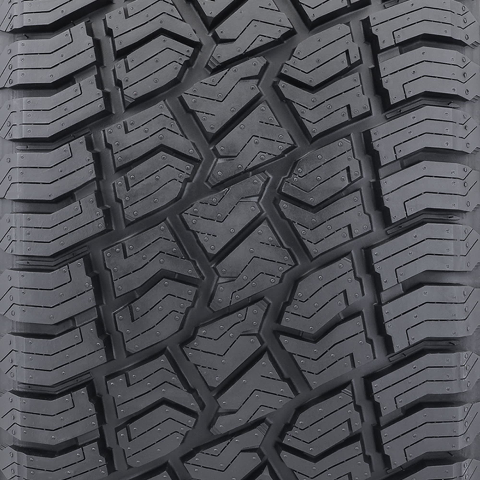 Sailun Terramax A/T 2 All Terrain LT285/60R20 125R E Light Truck