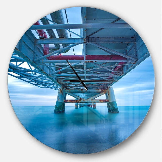Designart 'grand Quai Industriel' Horloge Murale Moderne