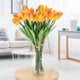 thumbnail image 3 of Tulipán Artificial De Tacto Real Mini Tallo único Tulipanes Amarillos Y Blancos Coche Taxi Flor PU Ramo De Flores Falsas Regalo Para La Decoración De La Boda De La Habitación, 3 of 7