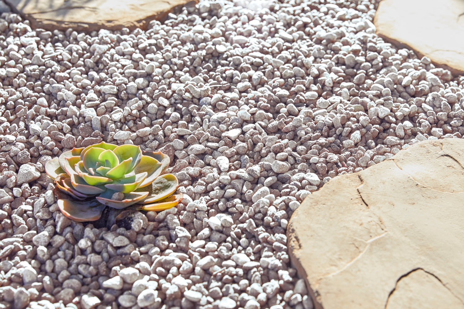 American Countryside All-Purpose Stone, Drainage Rock, 0.5 Cu. ft., Gray