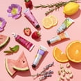 thumbnail image 4 of Crema de manos Burts Bees Lavanda y miel Crema de manos Unisex 1 oz, 4 of 8