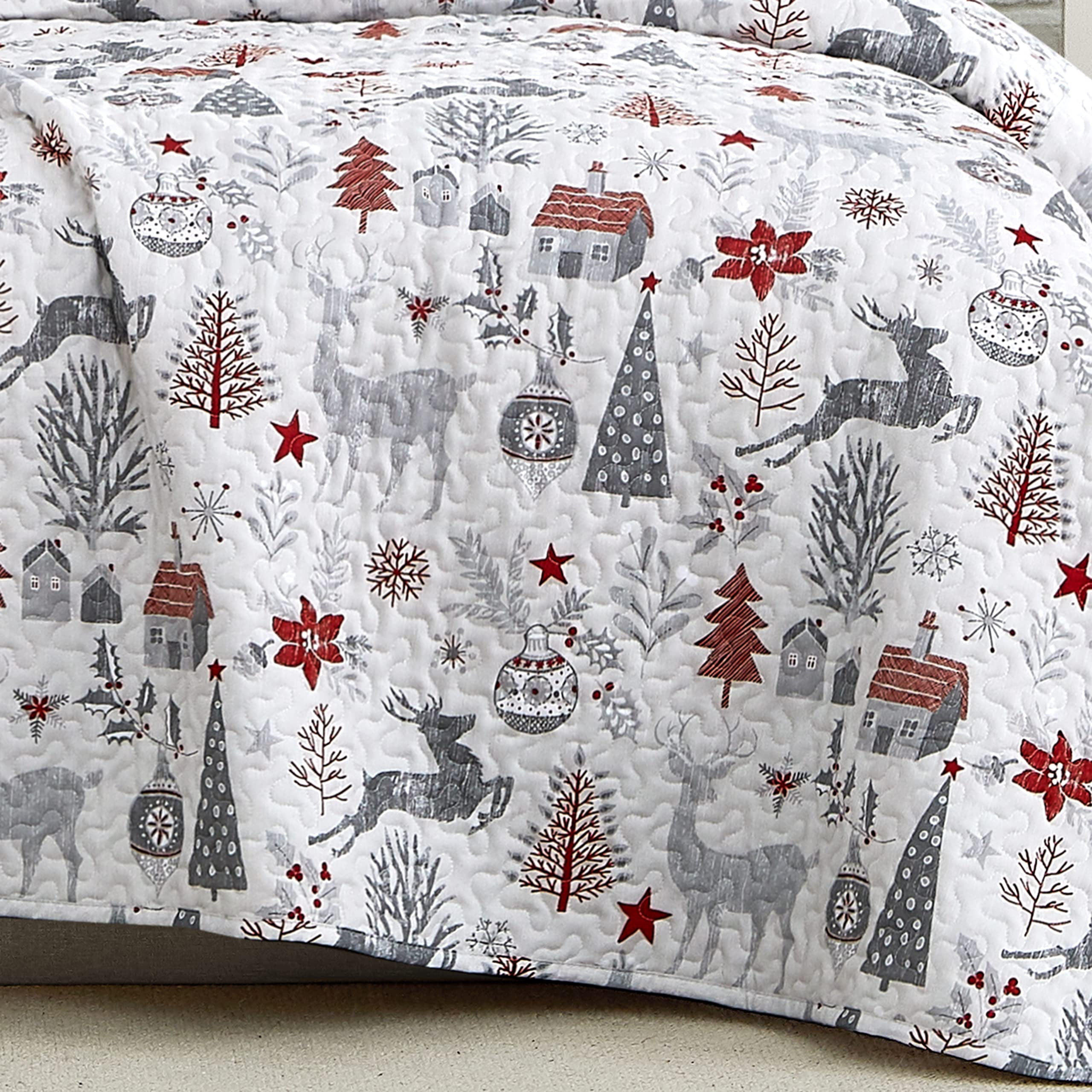 Southshore Fine Living, Inc. Holly Jolly Christmas Bedding Set with Shams, King/California King
