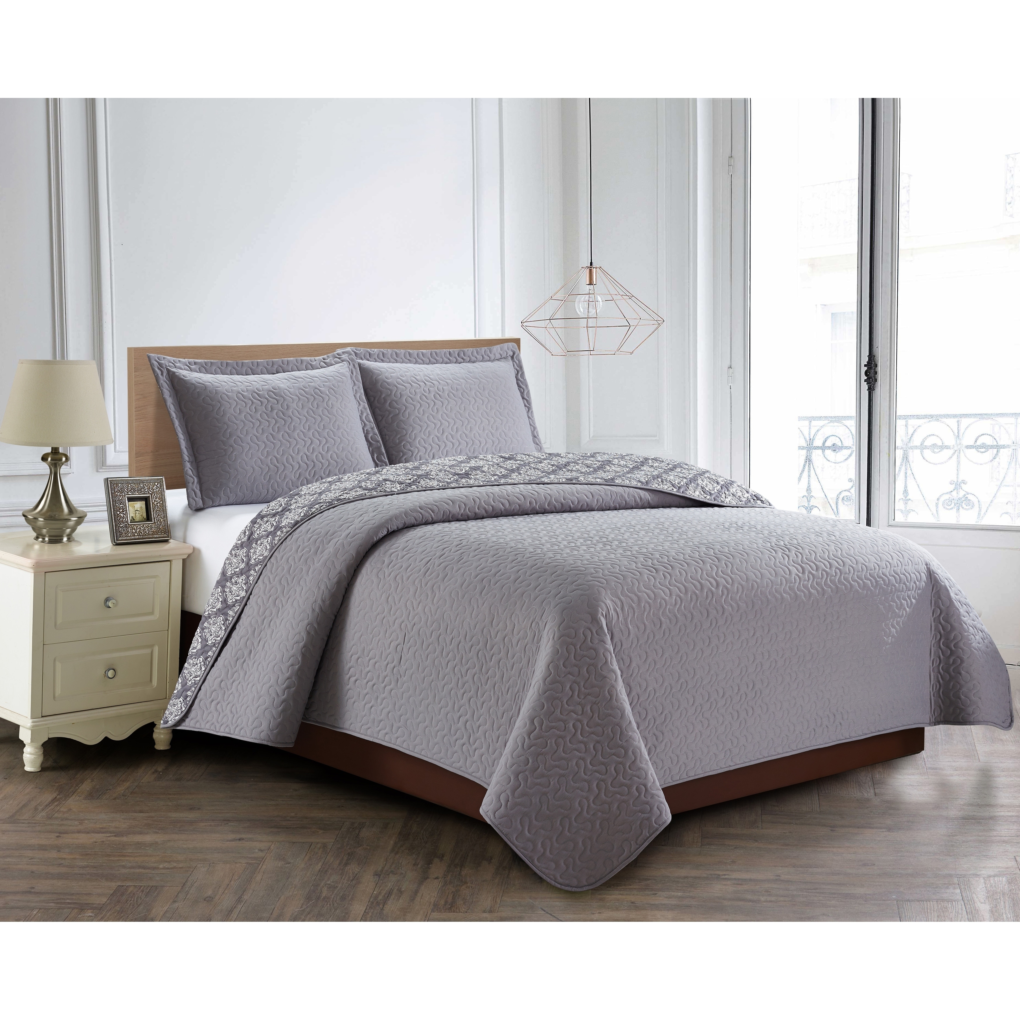 Harper Lane Yesler Blue Damask 2-piece Reversible Quilt Set Twin/Twin-XL