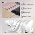 thumbnail image 2 of Juego de 2 fundas de almohada de seda Gabire Mulberry, color blanco estándar, 2 of 6